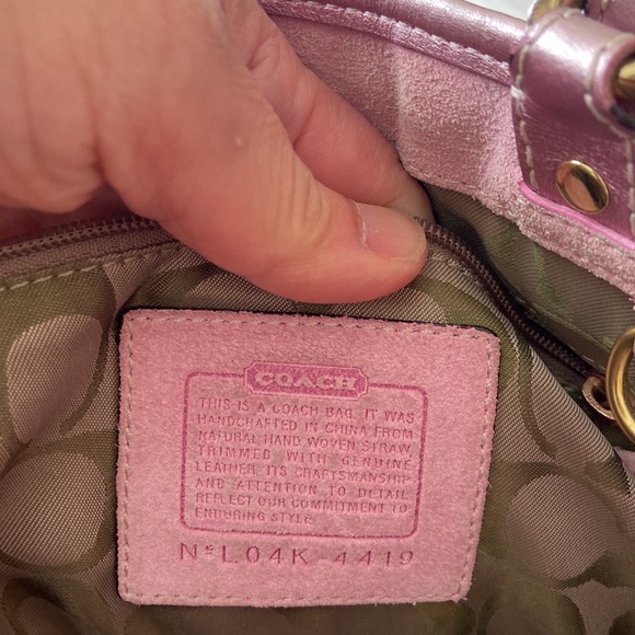 COACH - vtg. Pink straw hand bag, vintage - Picture 6 of 11